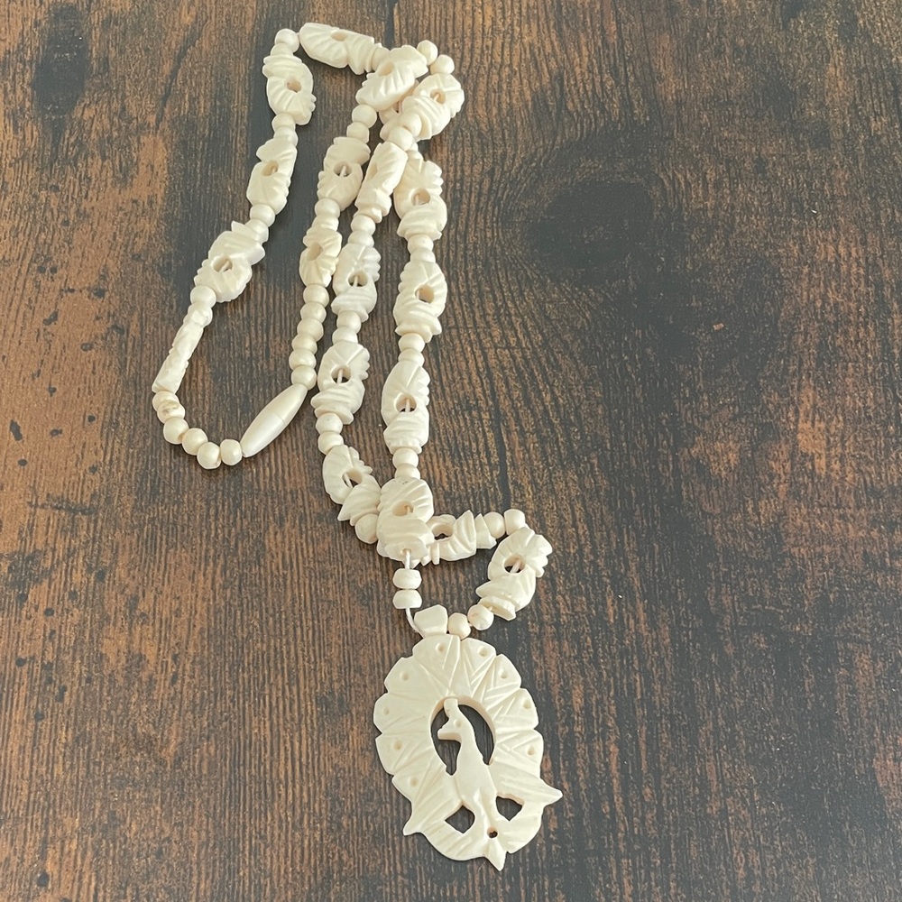 Vintage Bone necklace carved bird